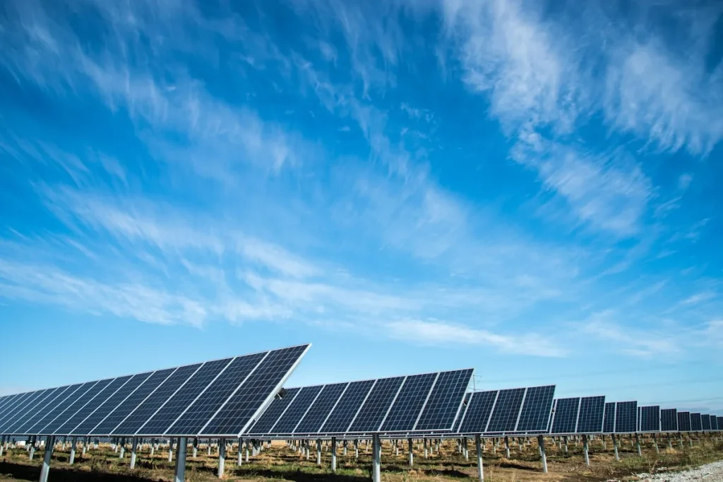 تفاوت Hybrid، Off-Grid و On-Grid چیست؟